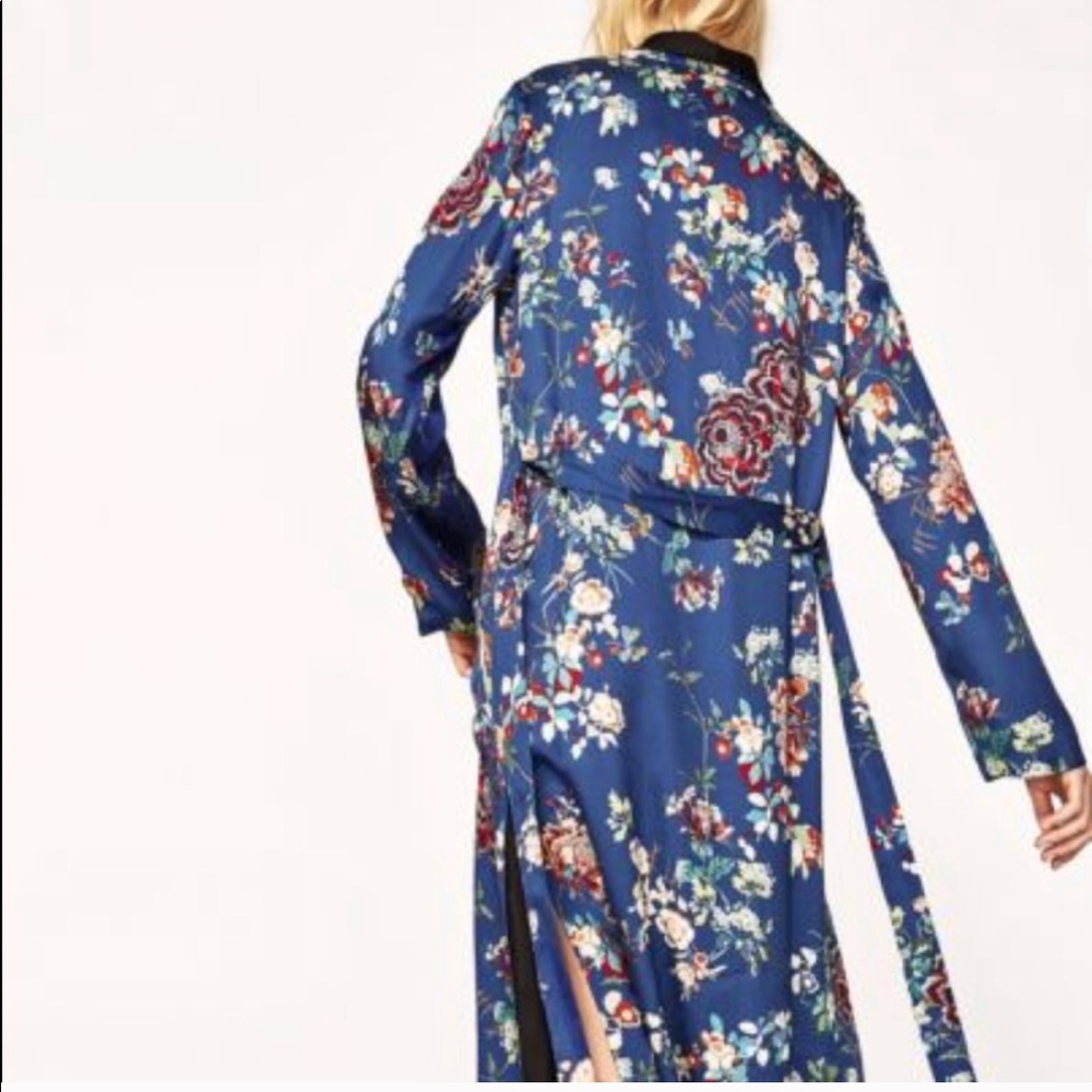 NWT Zara Blue Long Floral Satin Kimono Robe Dress - Picture 8 of 8